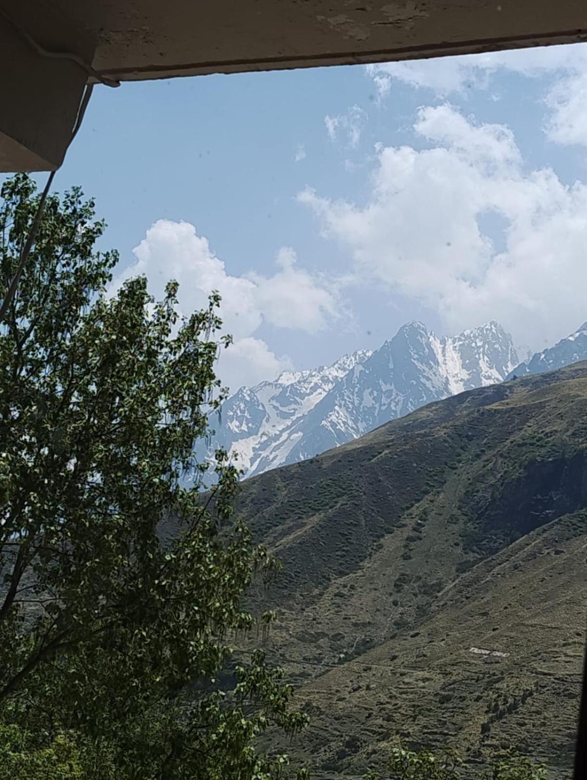 Shri Vedvyas Homestay Badrinath Exteriér fotografie